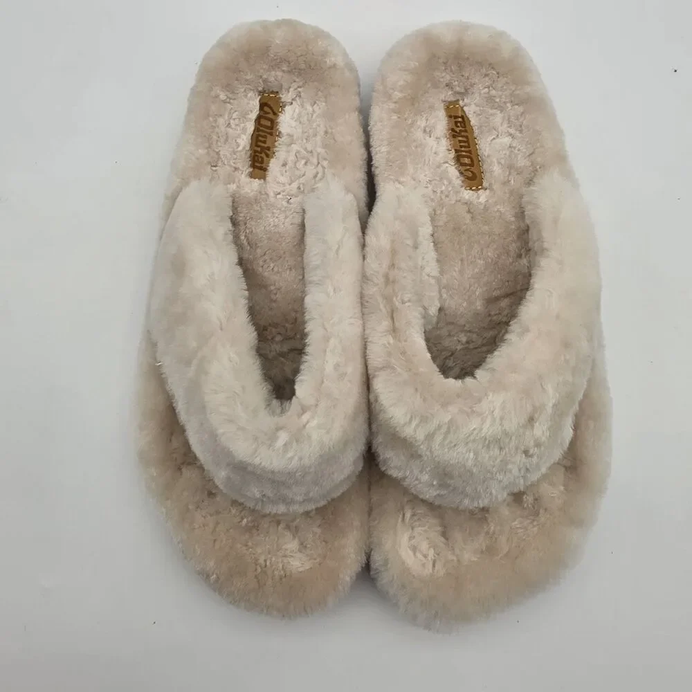 OLUKAI Kipea Heu Genuine Slide Sandal -Women in Excellent Condition Size 9